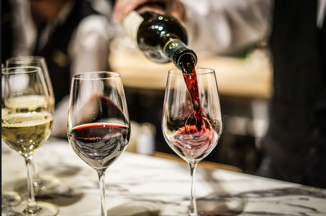 親子で別行動!<br>大人だけのお酒堪能時間を