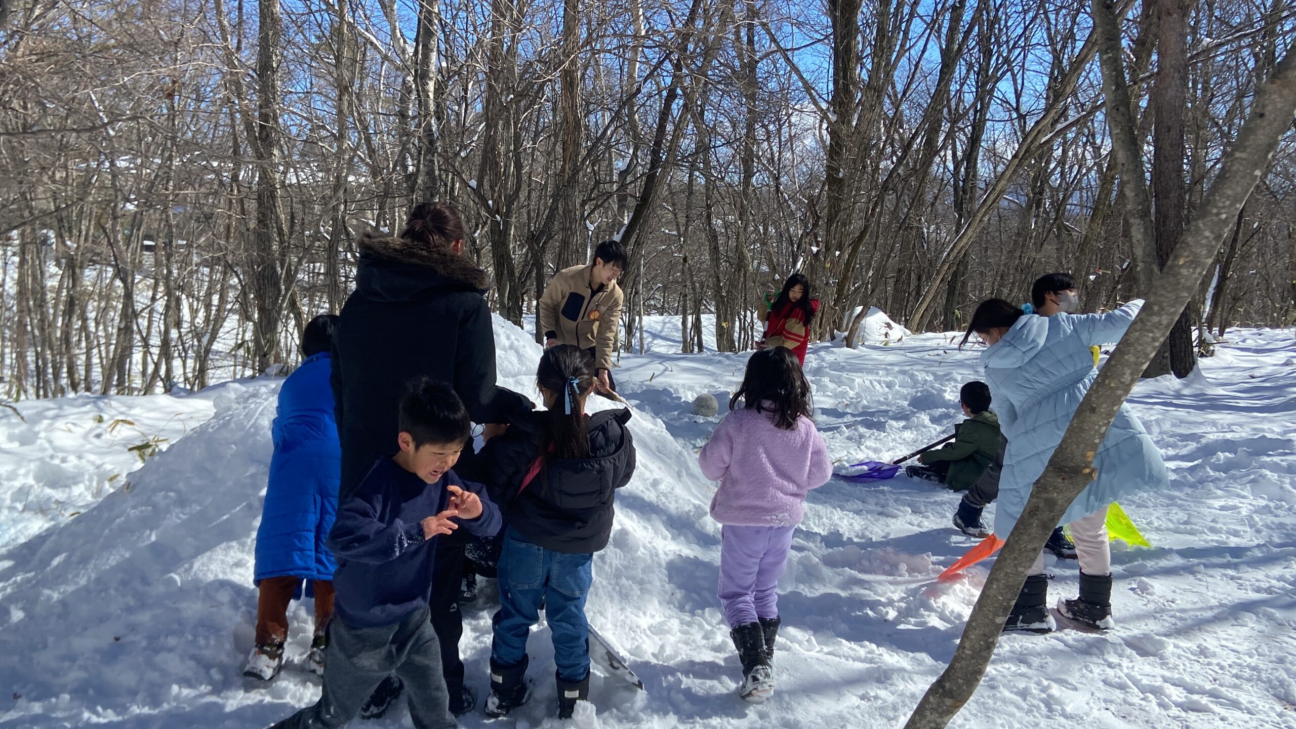雪の秘密を学ぼう！雪の学校＆かまくらづくり