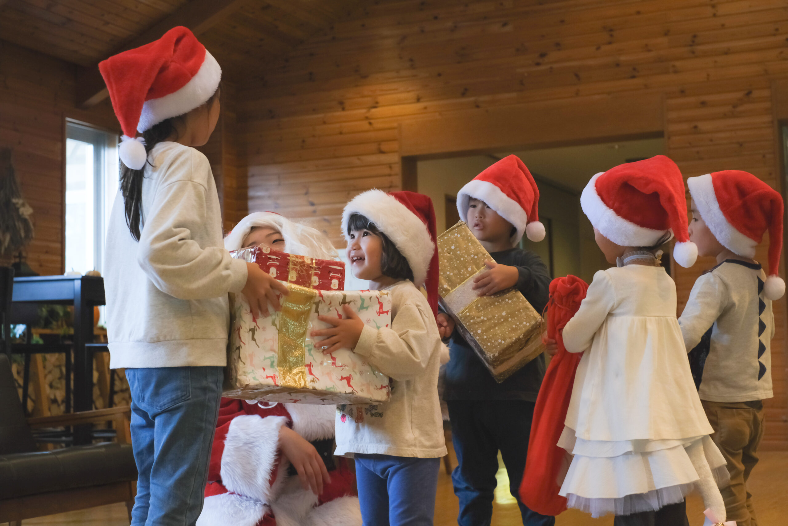 サンタを探せ！高原ミステリー